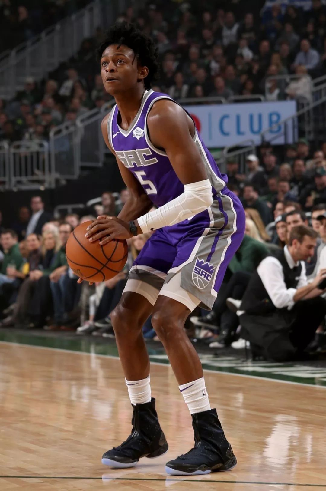 多支豪门的 多支豪门的