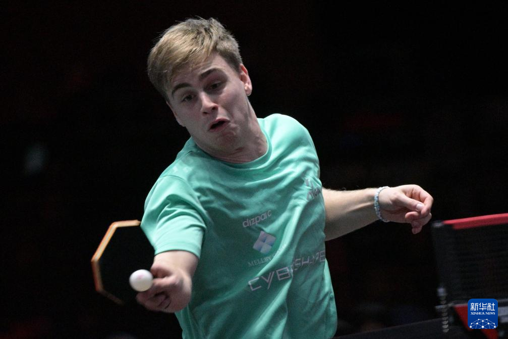 自从他在1 自从他在1