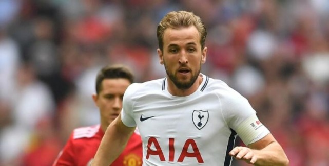 聚焦到更衣 聚焦到更衣